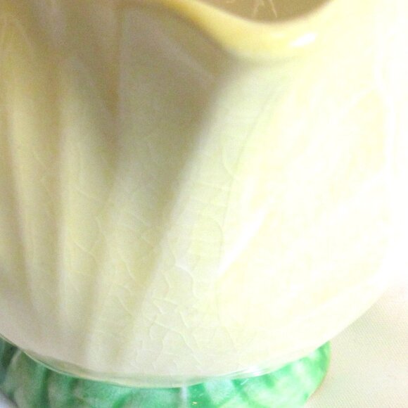 Vintage Carlton Ware Buttercup Yellow Creamer, Flower Handle, I842 - Picture 5 of 7